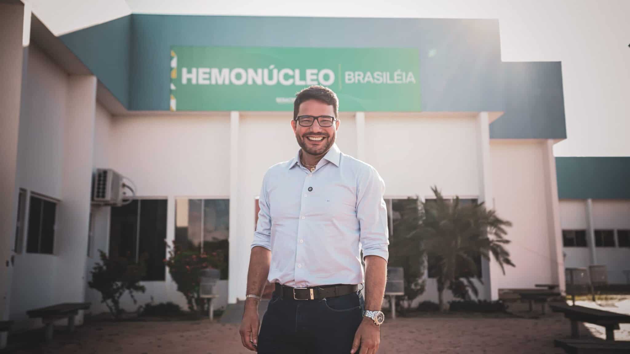 Governador Gladson Camelí visita Hospital Regional do Alto Acre e reafirma compromisso com pacientes da região