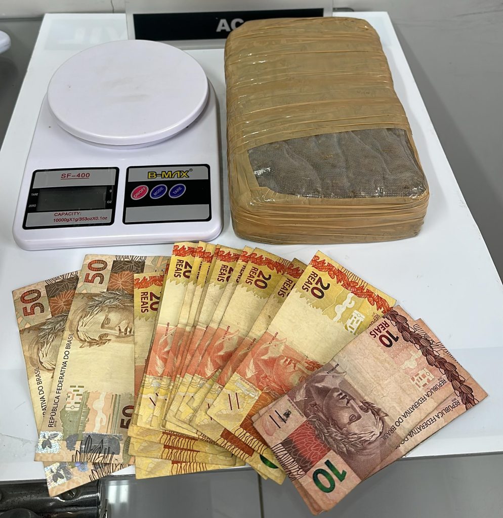 Polícia Civil, por meio do NEIC e NEPATRI, prende nacional por tráfico de drogas no bairro Telégrafo, em Cruzeiro do Sul