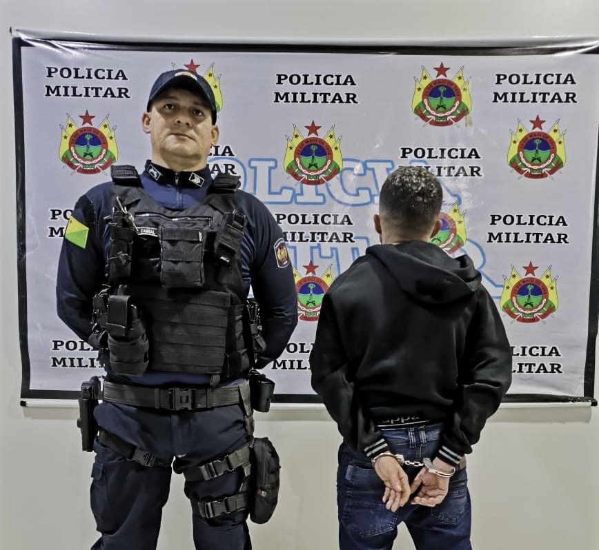 Polícia Militar cumpre mandado de prisão contra investigado por furto qualificado em Porto Walter