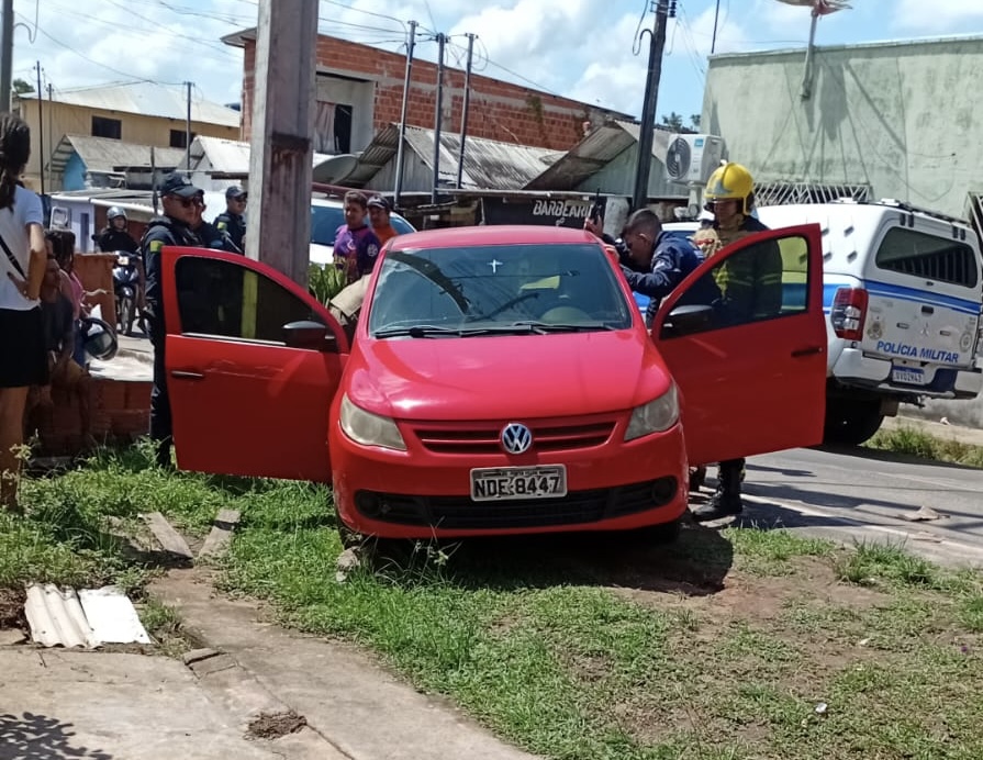 Corpo de Bombeiros realiza resgate de homem em estado de embriaguez no bairro da Várzea, em Cruzeiro do Sul