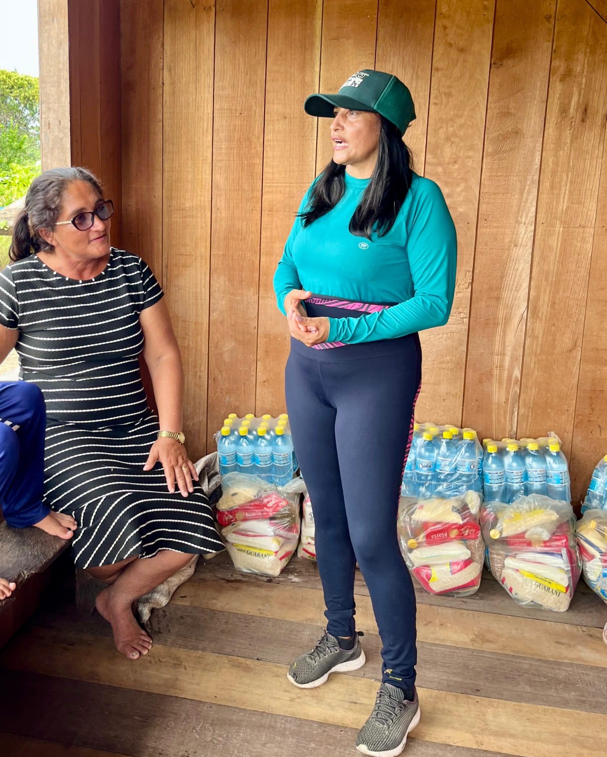 Vereadora Cleide Silva, leva solidariedade aos moradores da Fazenda São Geraldo: Apoio aos Ribeirinhos em Tempos Difíceis